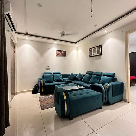 3Bhk Luxury Apartment Zirakpur Exterior foto